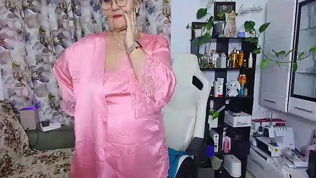 Selenna57 online show from February 20, 2025, 6:03 pm