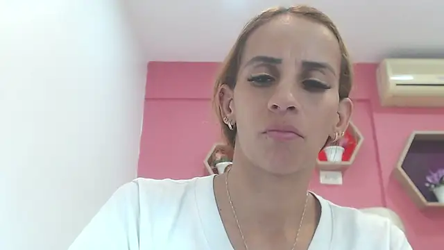 Amber Moore online show from February 14, 2025, 11:31 pm