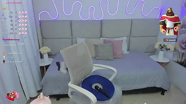 nashiira  online show from February 17, 2025, 10:27 pm