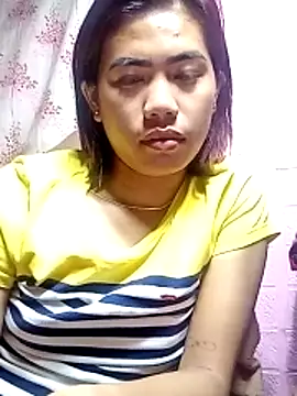 Snapshot of Cutie_body11 chatting on May 29, 2026, 12:49 am Cutie body11 online show from May 29, 2026, 12:49 am