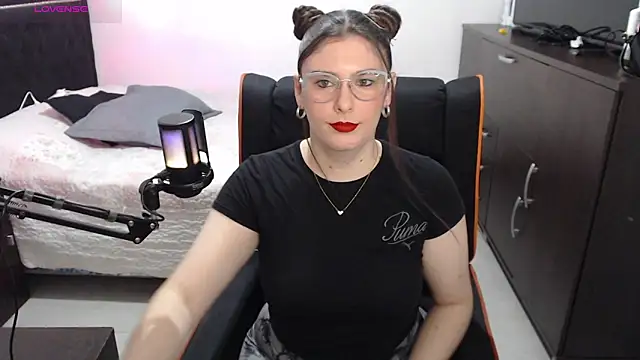 xxbbtaa online show from March 31, 2026, 1:29 am