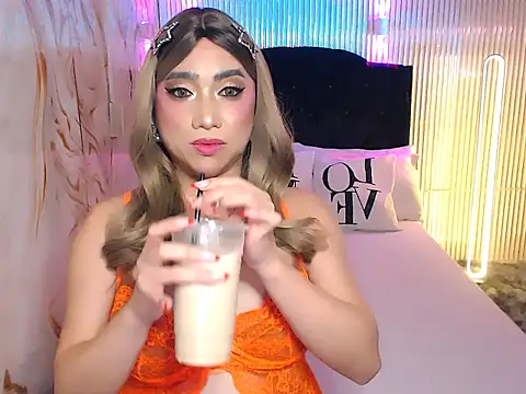 24cmBananaSelfsucker online show from November 23, 2025, 2:05 pm