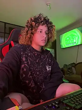 EmmaMelissa0521 online show from April 23, 2026, 12:17 am