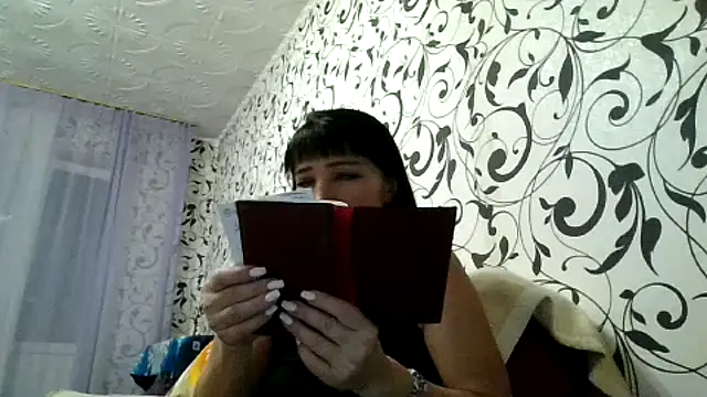 JeaneDavis online show from September 18, 2025, 6:44 pm