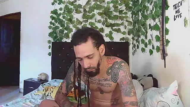 caribbeanlover1 online show from February 10, 2026, 12:37 pm