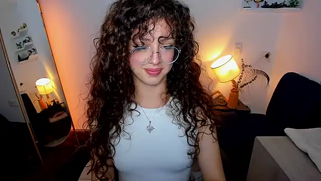 Cassandra Caiin online show from March 22, 2026, 1:31 am