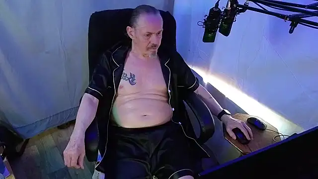 Richy  Rich  online show from May 23, 2026, 11:37 pm