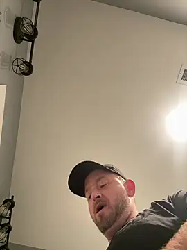 smokeymt420 online show from April 16, 2026, 1:06 am