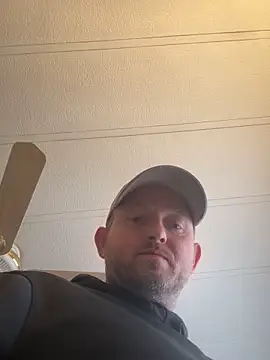 smokeymt420 online show from December 14, 2025, 6:35 pm