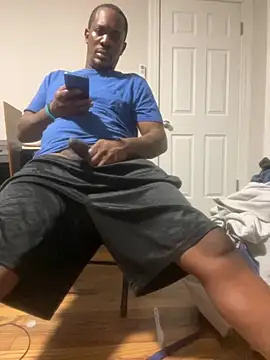 Makeyoucumallover online show from October 3, 2025, 3:41 am