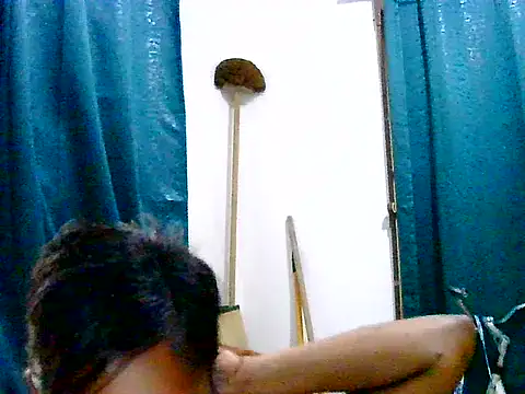 Ansh1307 online show from April 16, 2026, 9:39 pm