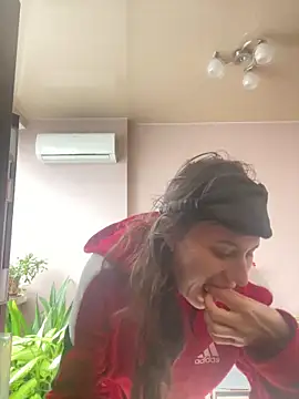 Flossy Vettie online show from December 23, 2025, 9:19 am