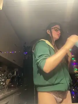 Snapshot of Flossy_Vettie chatting on February 3, 2026, 6:57 pm Flossy Vettie online show from February 3, 2026, 6:57 pm