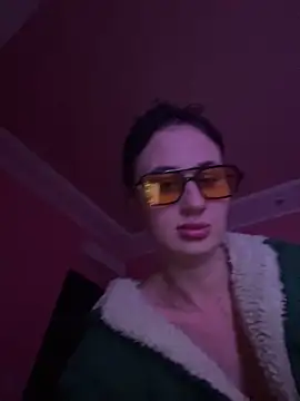 Snapshot of Flossy_Vettie chatting on February 27, 2026, 12:22 am Flossy Vettie online show from February 27, 2026, 12:22 am