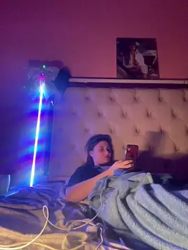 Flossy Vettie online show from November 23, 2025, 2:10 am