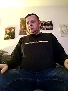 bigdicksperm83 online show from February 20, 2026, 5:48 pm