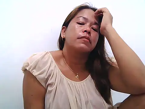 Snapshot of yummytitsxxx168 chatting on May 21, 2026, 4:21 am yummytitsxxx168 online show from May 21, 2026, 4:21 am