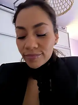 SamyJones9 online show from November 2, 2025, 11:54 pm