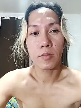 cute boytoy0221 online show from January 22, 2025, 8:18 am