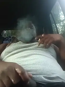 biggreen850 online show from March 17, 2025, 11:46 pm