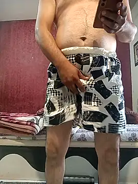 hornydick4you online show from February 11, 2026, 7:08 am