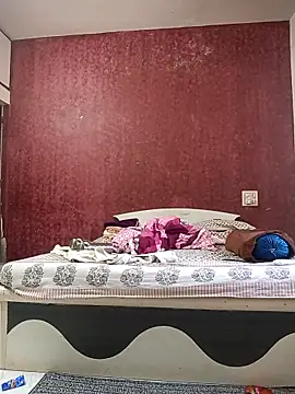 hornydick4you online show from April 22, 2026, 3:57 am