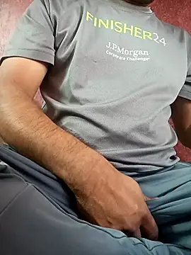 hornydick4you online show from December 23, 2025, 4:56 am