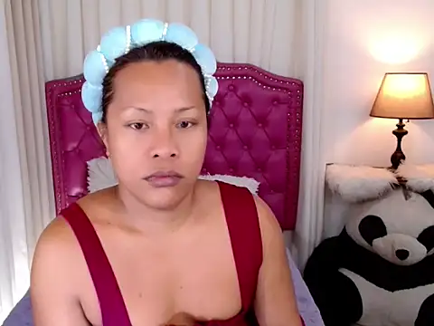 DreamLADYBOY online show from September 21, 2025, 11:32 pm