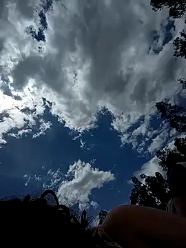 Snapshot of Simone_Miller chatting on October 29, 2025, 3:33 pm Simone Miller online show from October 29, 2025, 3:33 pm