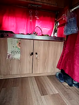 Snapshot of Simone_Miller chatting on November 13, 2025, 6:45 pm Simone Miller online show from November 13, 2025, 6:45 pm