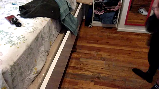 BIG-CkD F online show from March 19, 2025, 7:49 pm