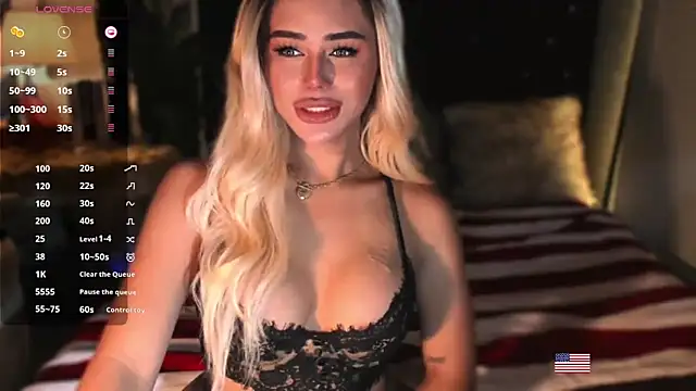 webcumgodess online show from October 3, 2025, 7:37 pm