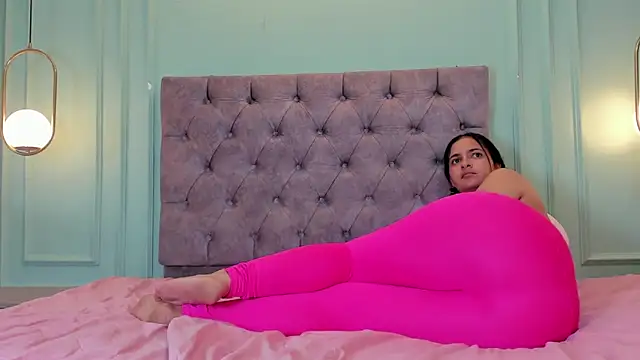 Snapshot of kathe_hot chatting on February 25, 2025, 1:20 am kathe hot online show from February 25, 2025, 1:20 am