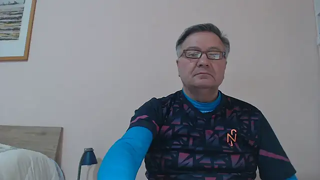 YOU6me online show from March 18, 2025, 4:39 pm