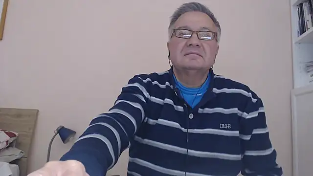 YOU6me online show from October 1, 2025, 2:21 pm