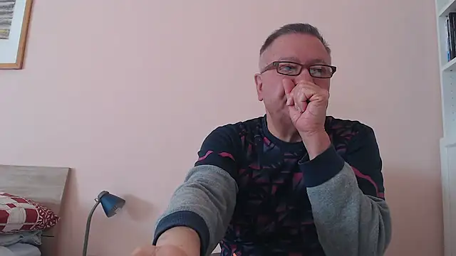 YOU6me online show from October 10, 2025, 8:48 am