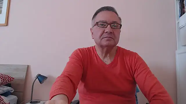 YOU6me online show from November 1, 2025, 9:14 am