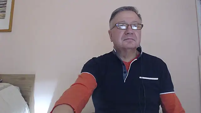 YOU6me online show from November 21, 2025, 5:23 pm