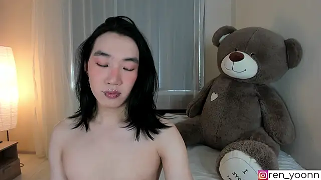 Ren yoon online show from March 8, 2026, 11:13 am