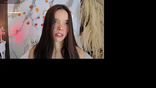 hannahill69 online show from October 23, 2025, 5:06 am