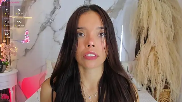 hannahill69 online show from October 15, 2025, 4:55 am