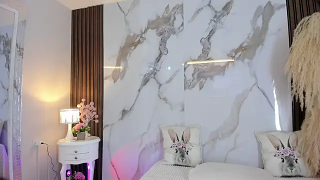 hannahill69 online show from September 26, 2025, 4:52 am