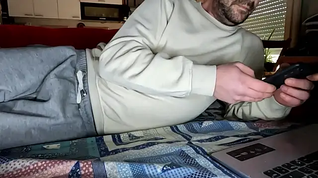 Snapshot of Lucas1andOnly4Girl chatting on January 13, 2025, 12:24 pm Lucas1andOnly4Girl online show from January 13, 2025, 12:24 pm