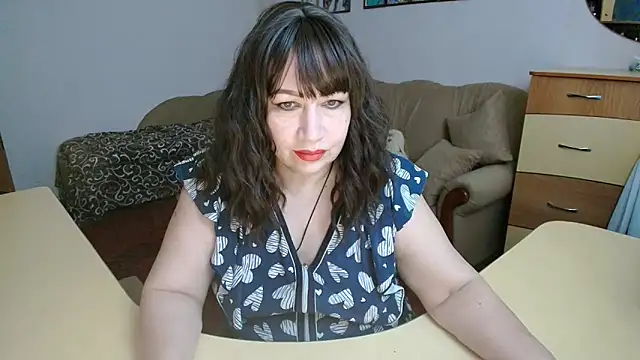 Snapshot of Lucretia_Goldi_ chatting on December 2, 2025, 11:06 pm Lucretia Goldi online show from December 2, 2025, 11:06 pm