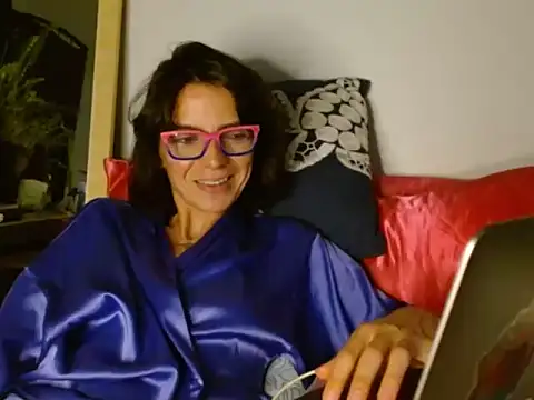 Snapshot of Labebe-rica chatting on July 18, 2026, 12:41 am Labebe-rica online show from July 18, 2026, 12:41 am