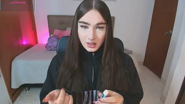 Miley Baker online show from April 13, 2026, 12:53 pm