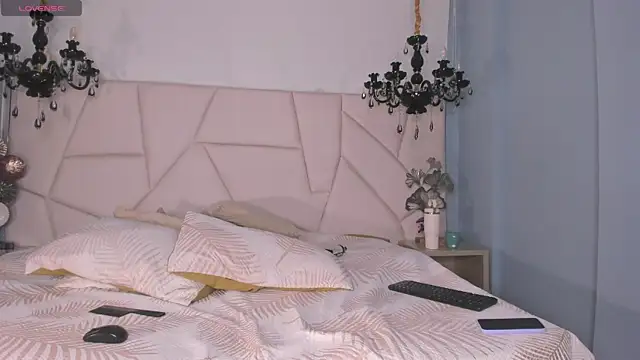 Selenee- online show from March 20, 2025, 3:14 pm