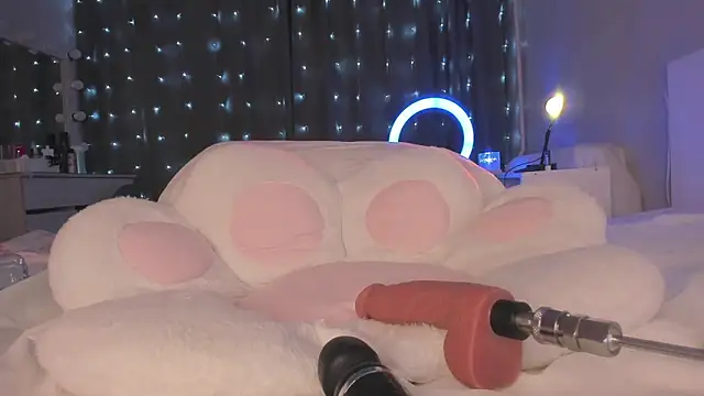 KylieStarrr online show from September 11, 2025, 9:59 pm