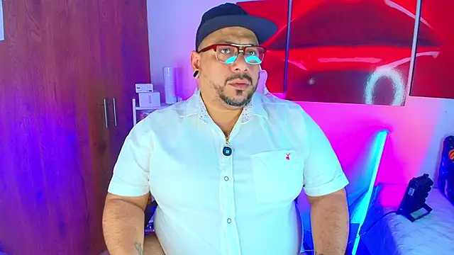 jacoob woods online show from September 18, 2025, 3:48 pm