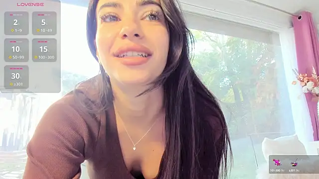 Naila18 online show from October 10, 2025, 6:58 am